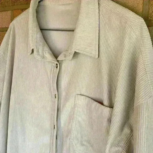 Amazon cozy fall long sleeve cream corduroy button front shacket L - Picture 2 of 6